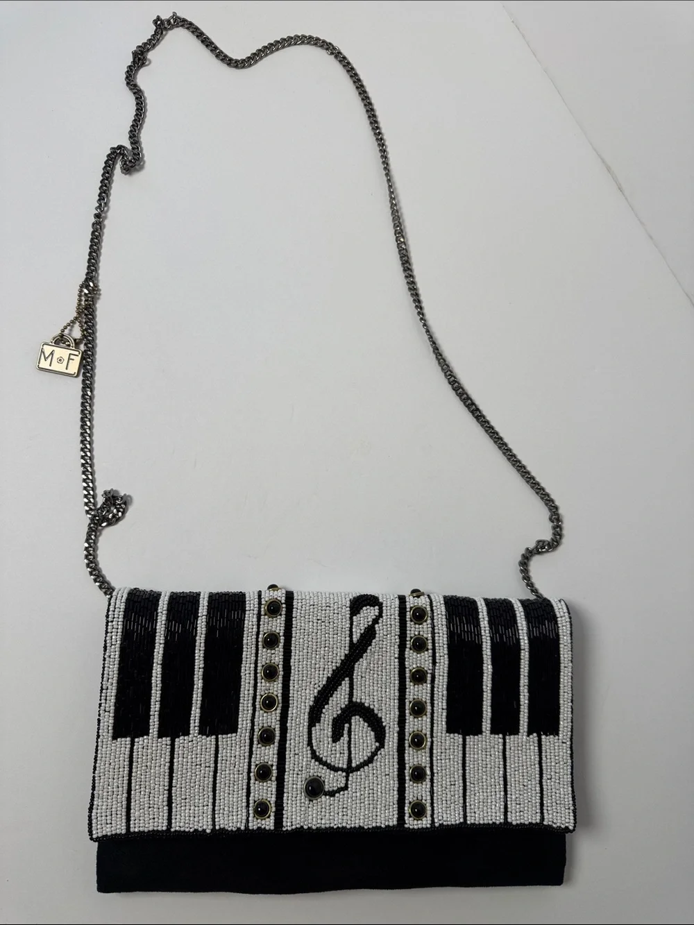 MARY FRANCES Keyed Up Beaded Piano Keyboard Clutch Crossbody Treble Clef Detail